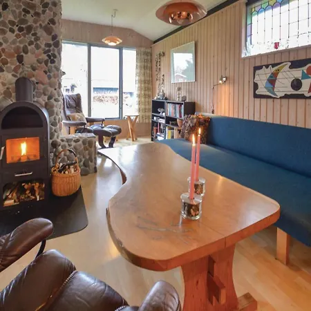 Casa vacanze Three-bedroom Holiday In Rødby